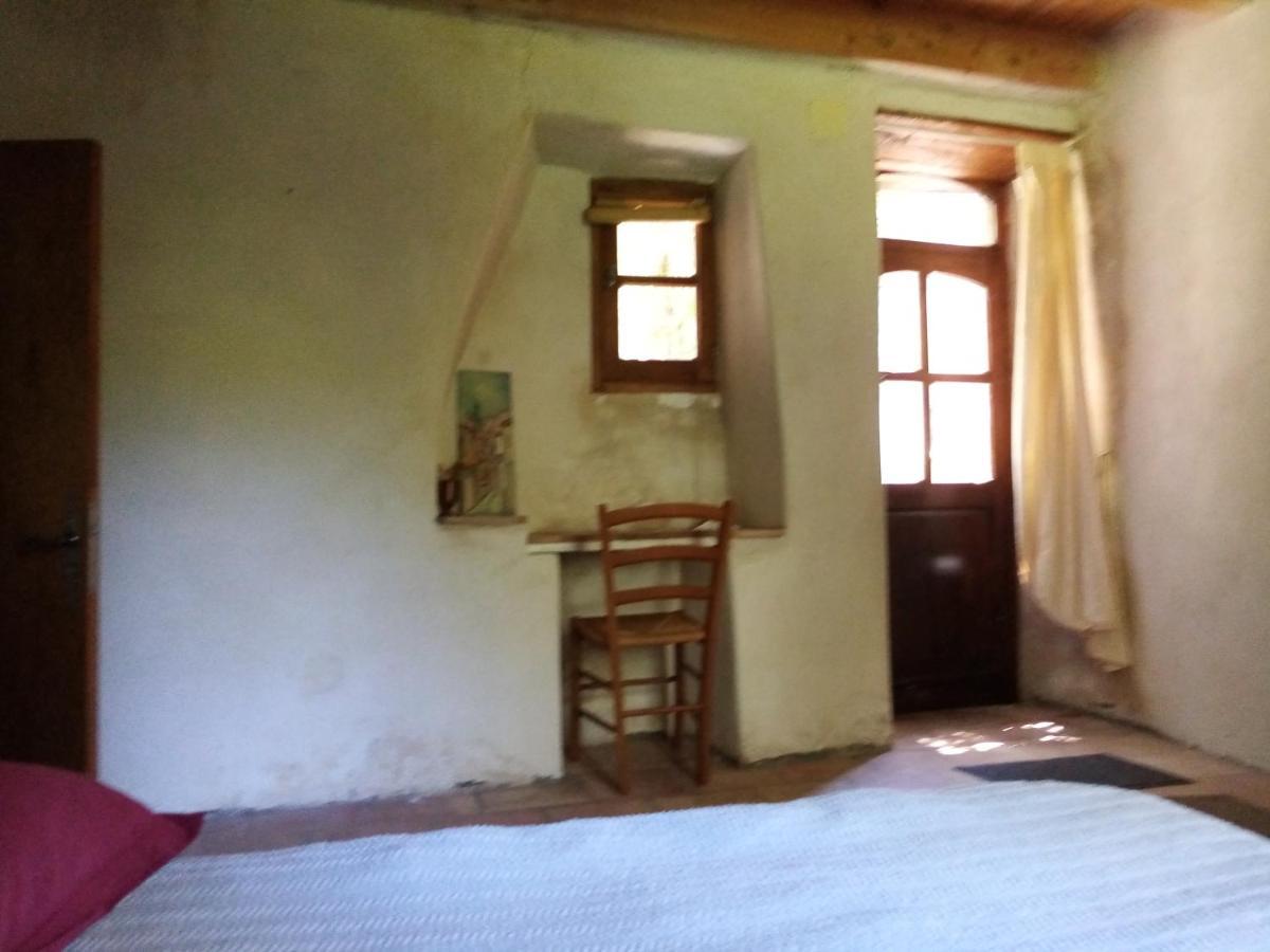 Mas Des Nabieres Bed and Breakfast Saint-Martial  Εξωτερικό φωτογραφία