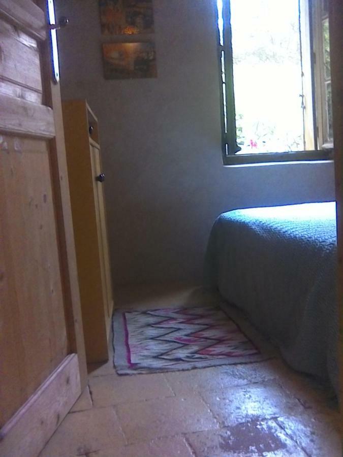 Mas Des Nabieres Bed and Breakfast Saint-Martial  Εξωτερικό φωτογραφία